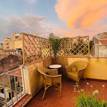 Attico Agora - Elegante Duplex Nel Cuore Di