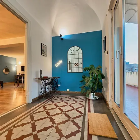Attico Agora - Elegante Duplex Nel Cuore Di Lägenhet