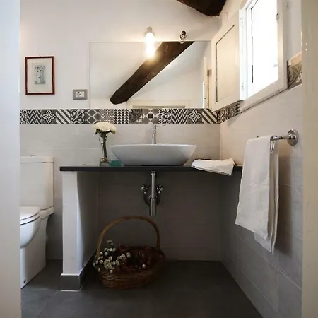 Attico Agora - Elegante Duplex Nel Cuore Di CTA